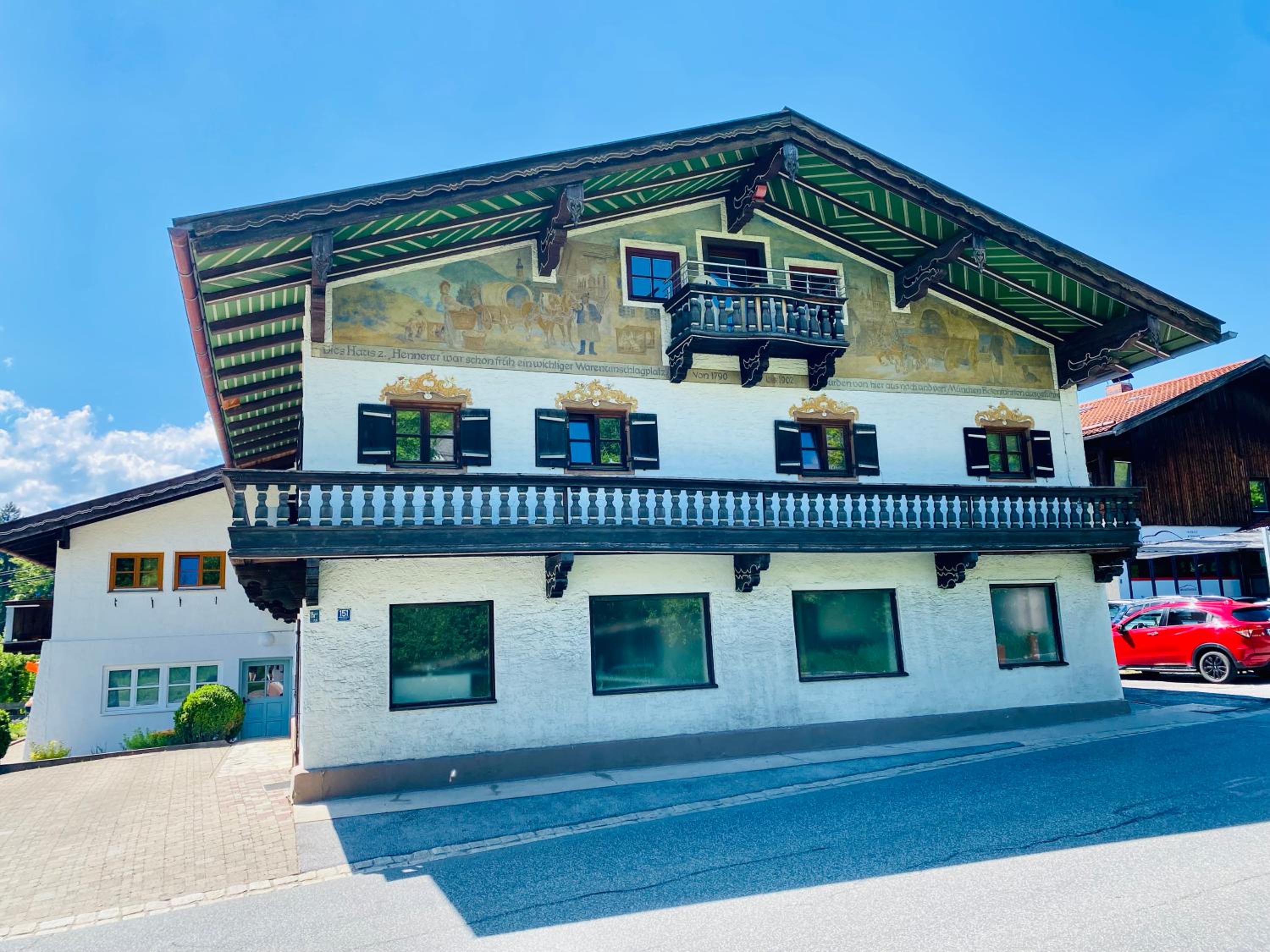 Belisima Apartments I Ferienwohnungen Fischbachau - Schliersee I Historisch & Cozy mit Bergblick I 2 Schlafzimmer