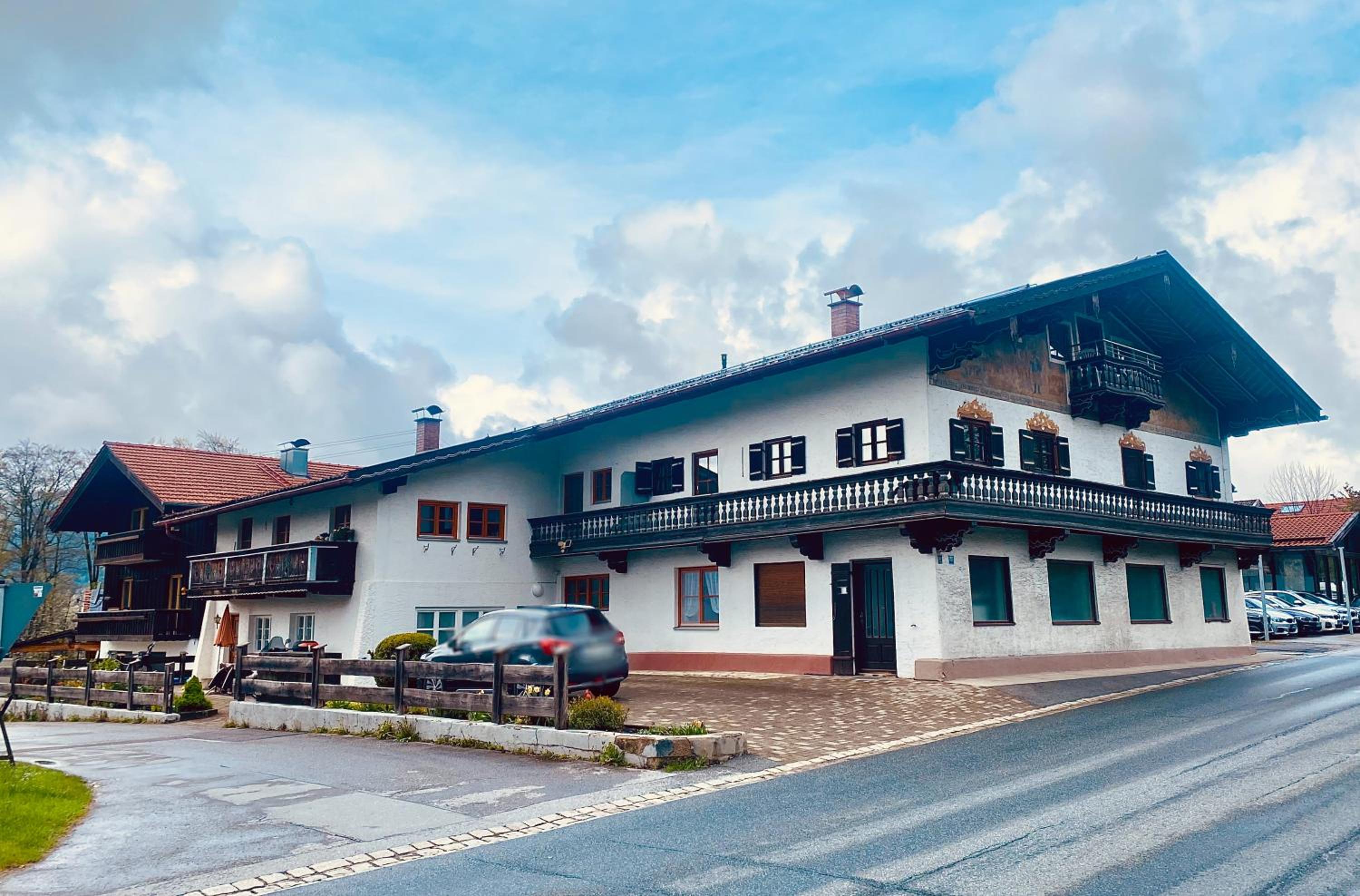 Belisima Apartments I Ferienwohnungen Fischbachau - Schliersee I Historisch & Cozy mit Bergblick I 2 Schlafzimmer