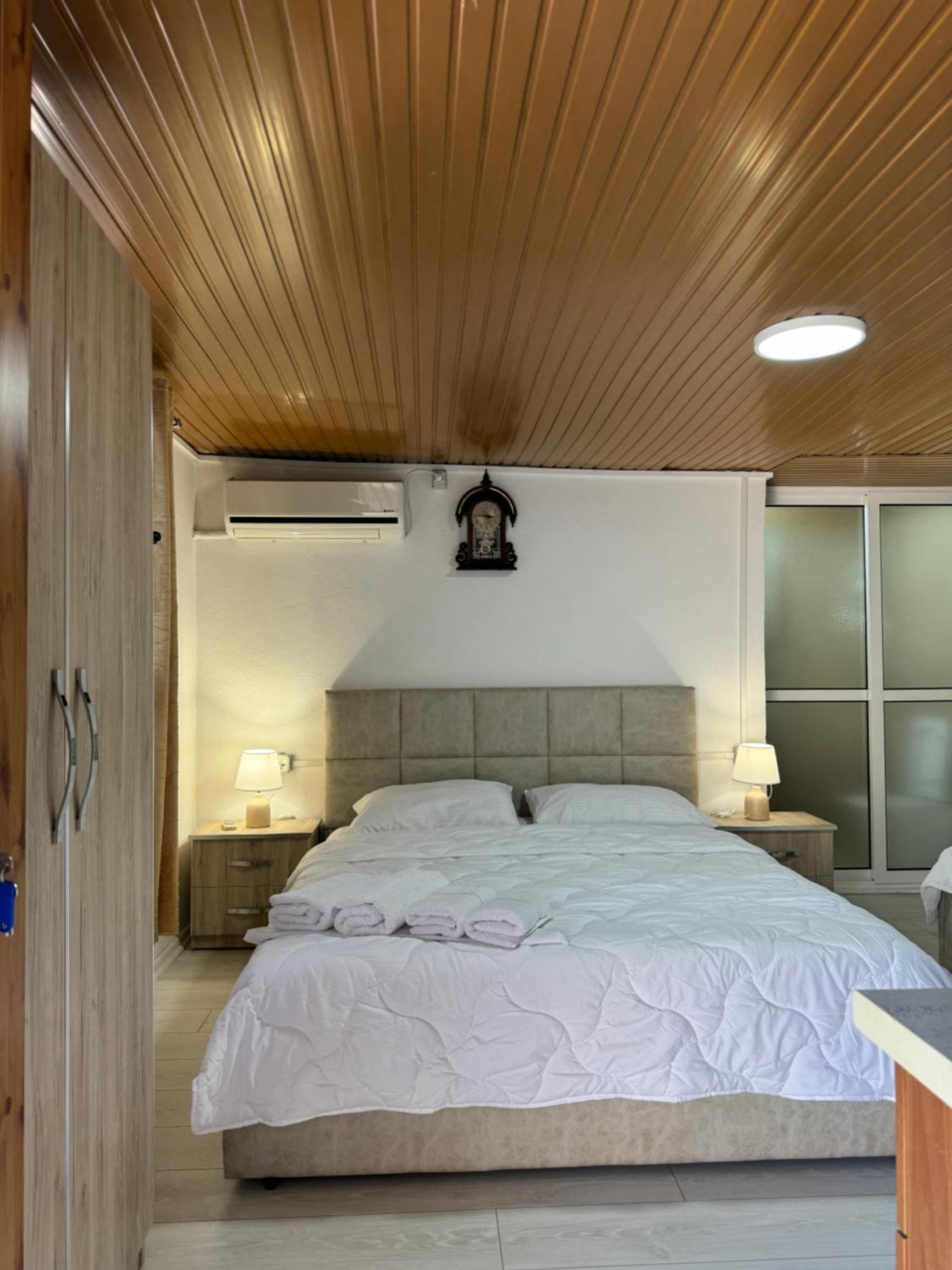 Lake Bliss Cabins