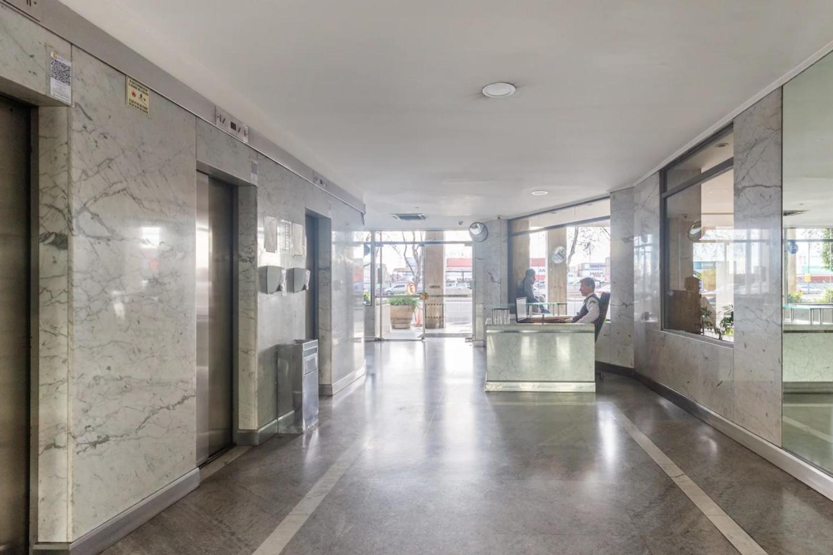 Libertador Studio 2
