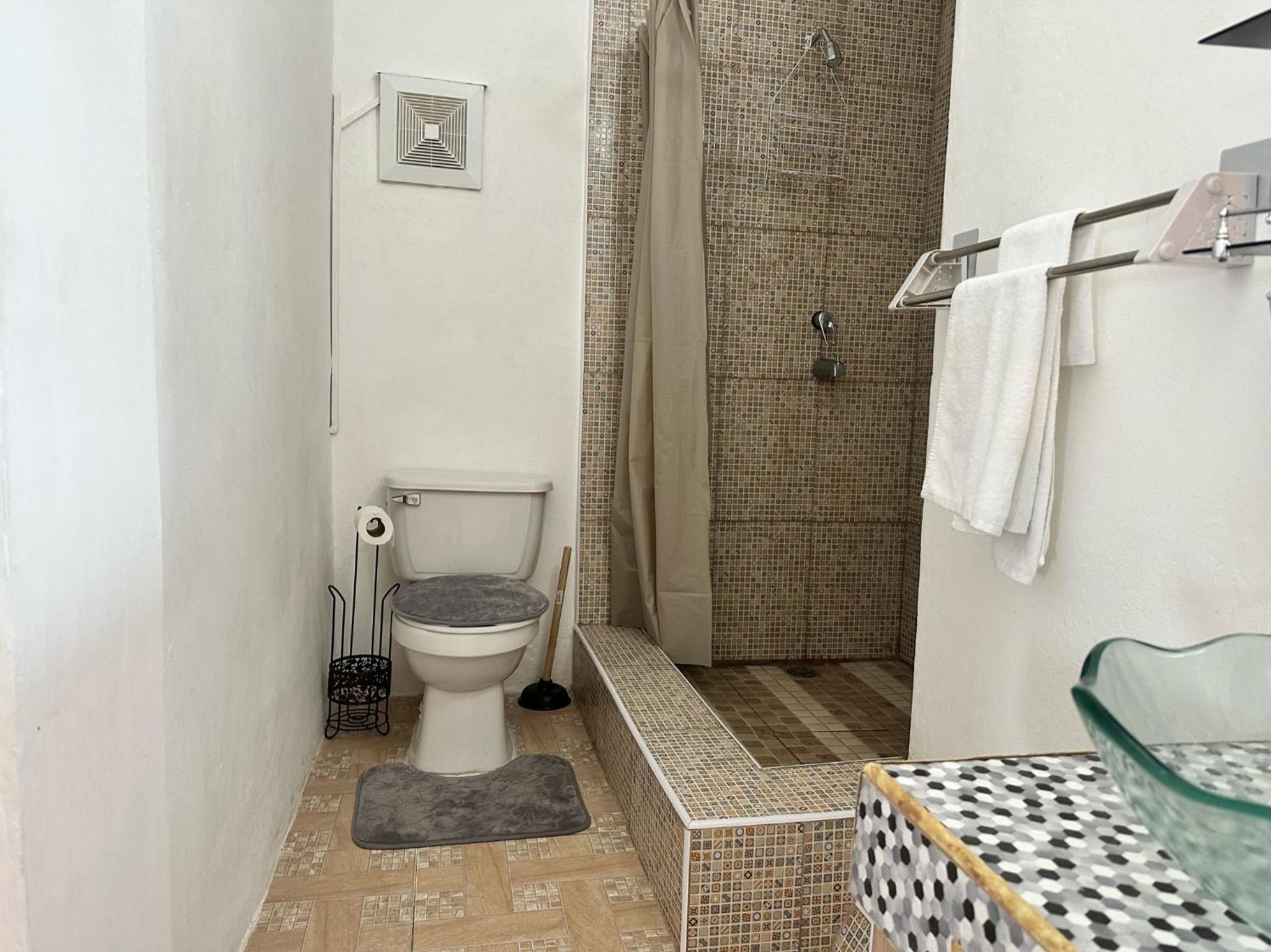 876 Oasis - A Private Oceanview Villa view 3