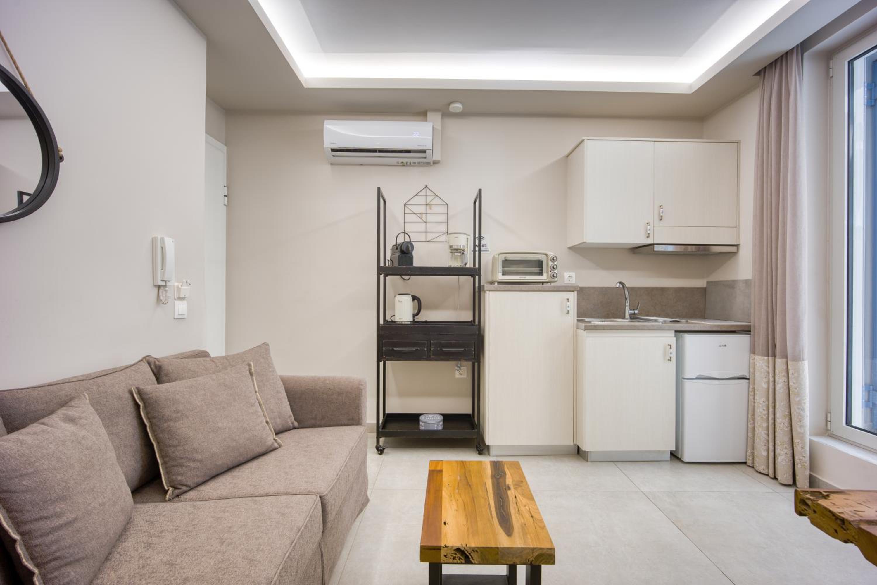 Pagrati/Hilton area, Bentzi (3) Boutique Apt. for 4