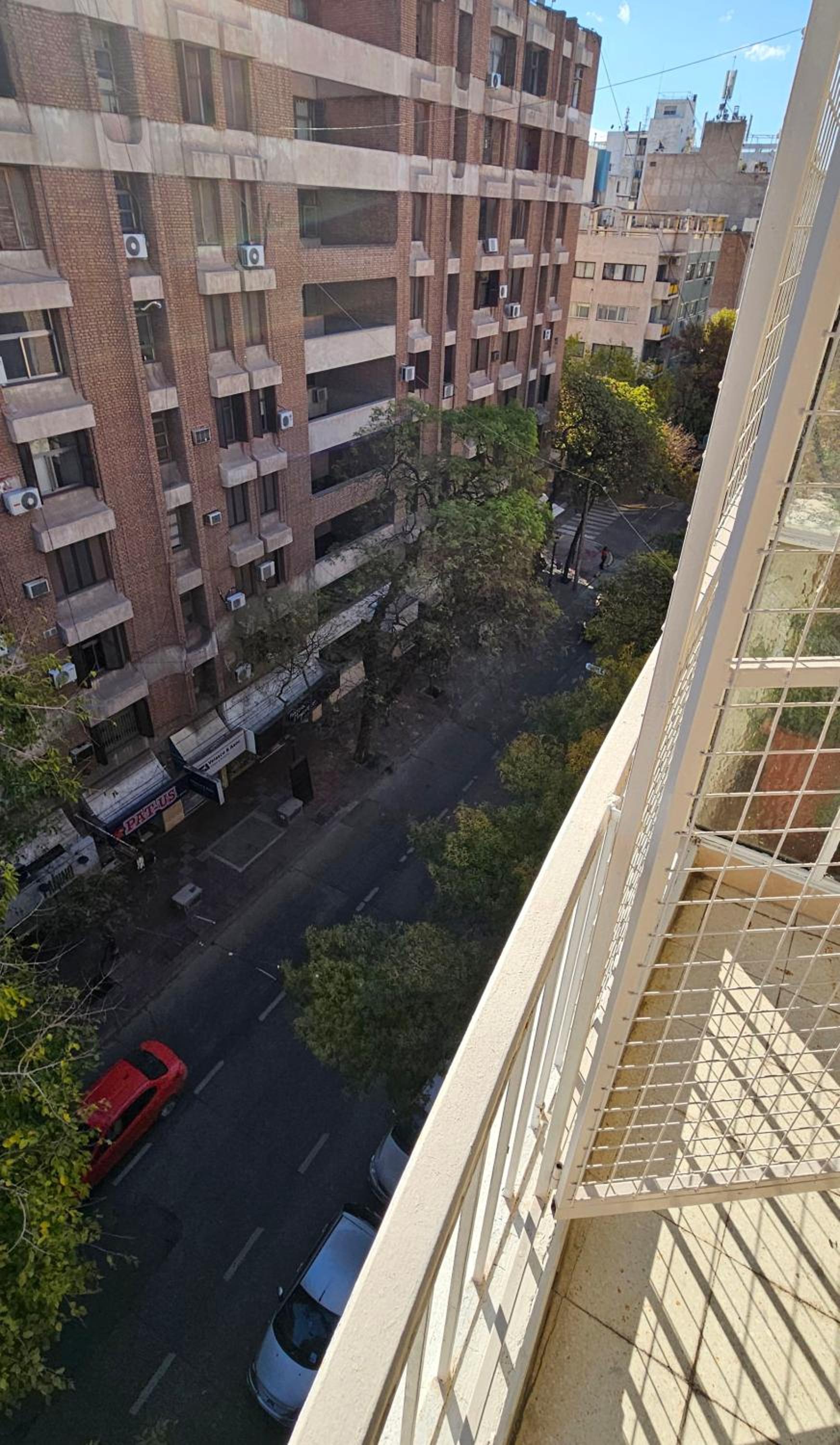 Departamento en Capital + Estacionamiento