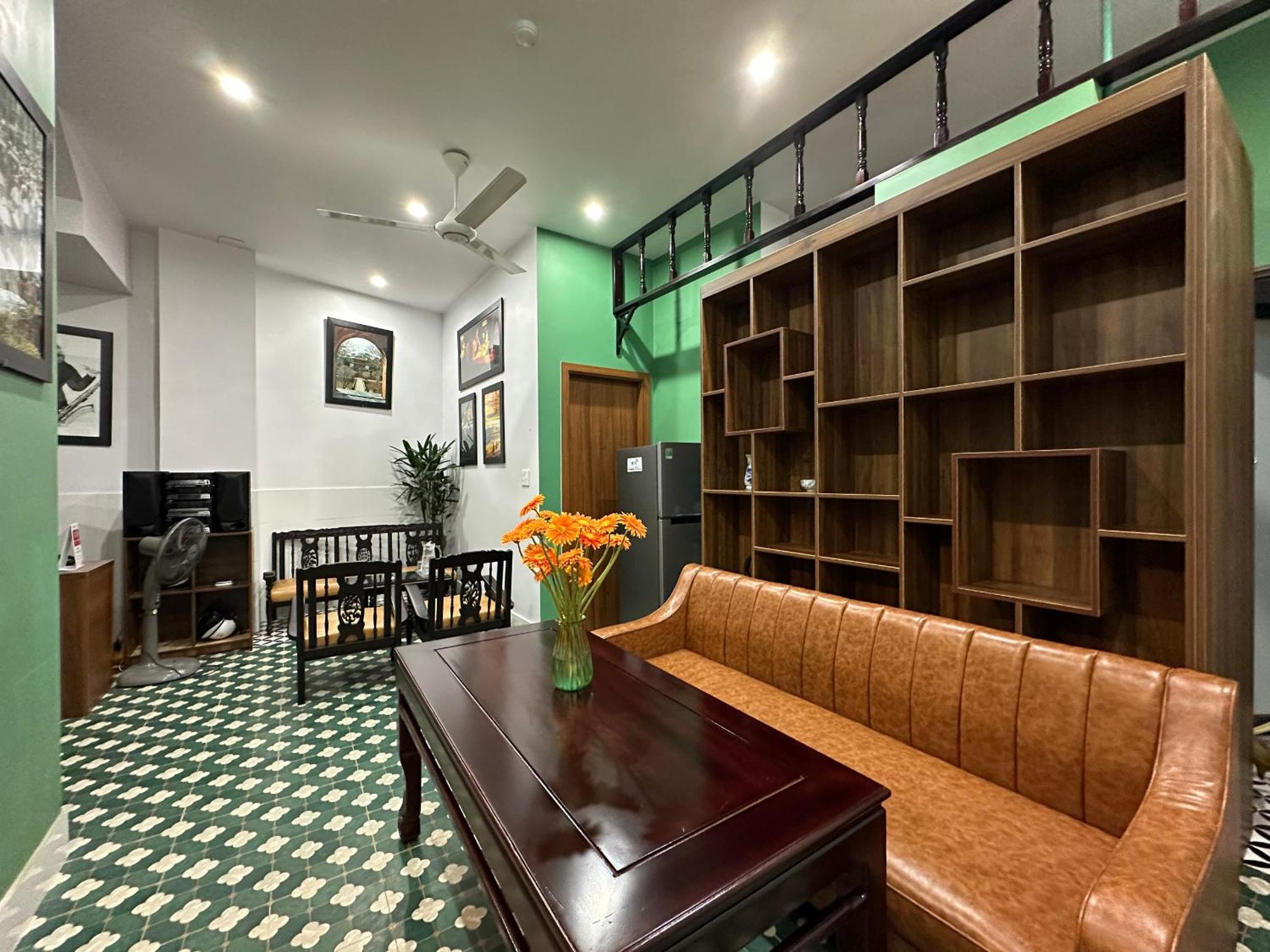 Nineties homestay