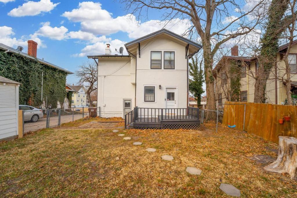 3 Bed 1 5 Bath Home in College Hill By Hospital view 4