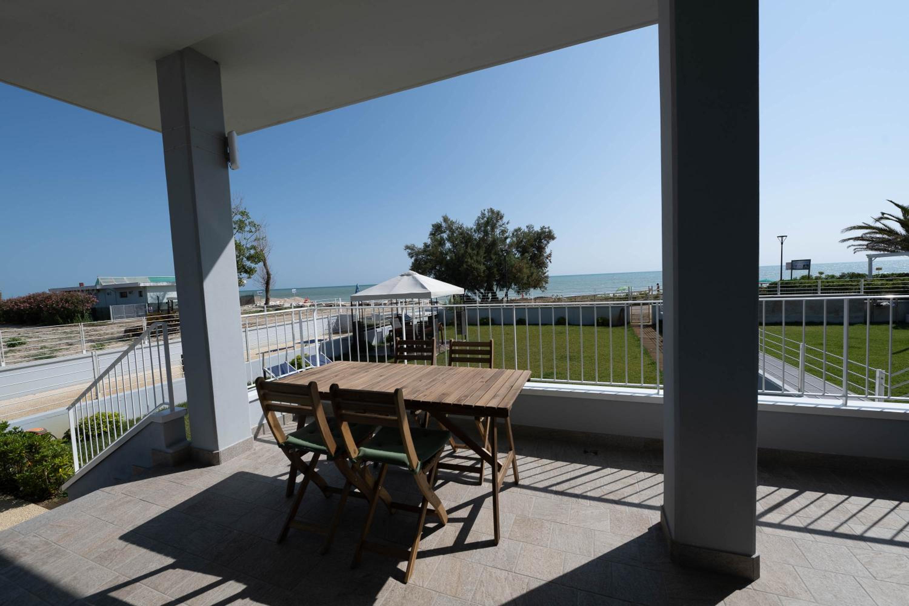 Appartamenti Voce del Mare view 3