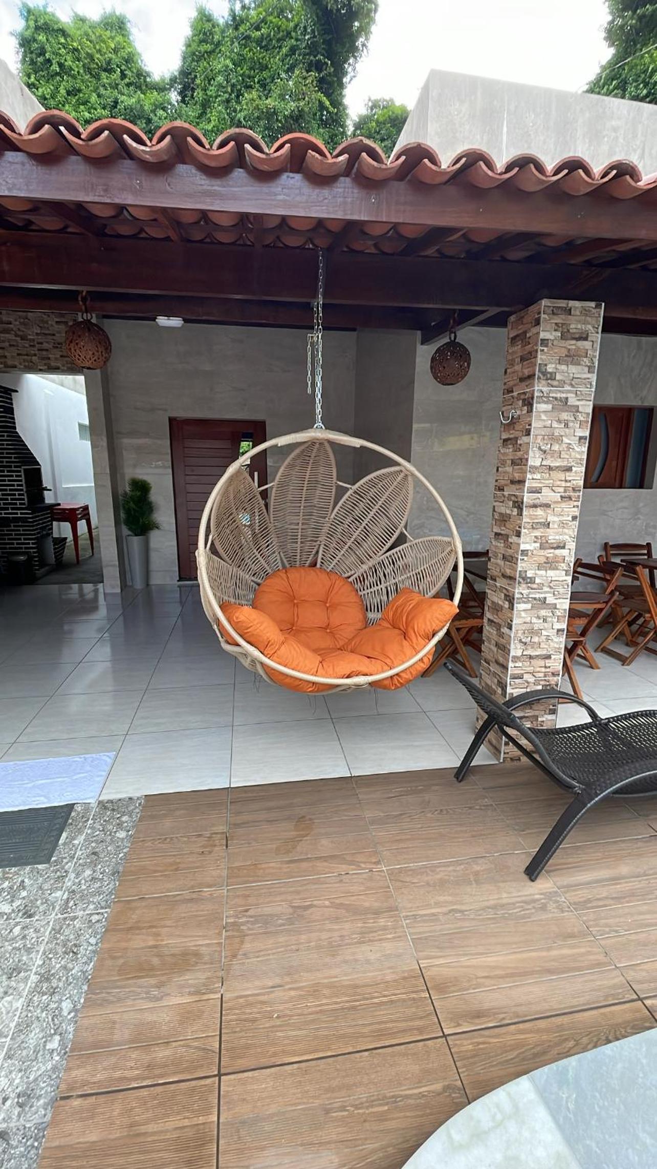 Casa á 400m da Praia de Cabo Branco - João Pessoa