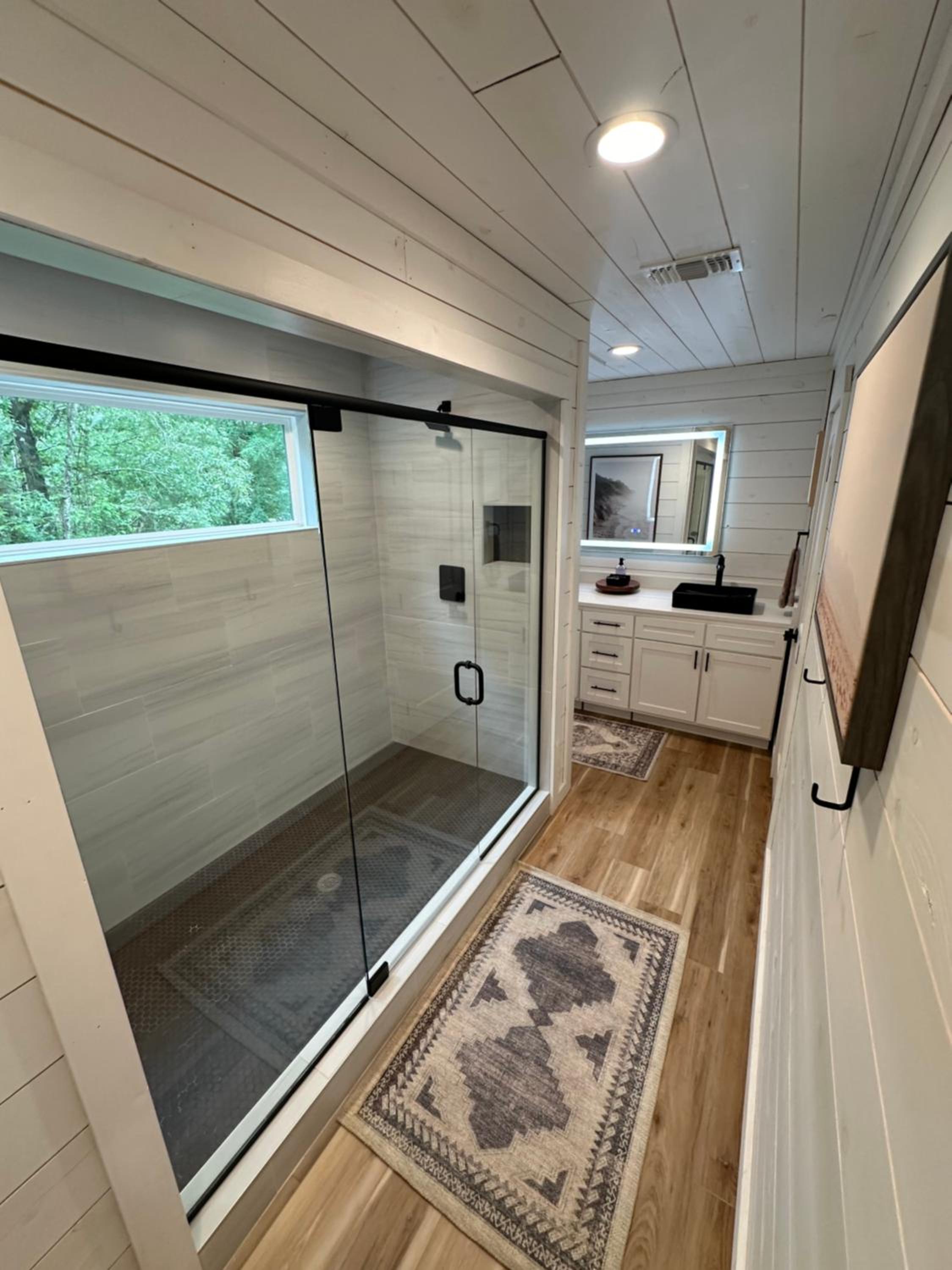 Photo 64