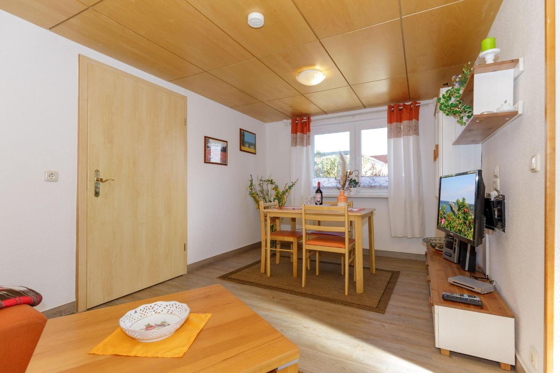 Bungalow Lieschen für 3 Personen und eigener Terrasse