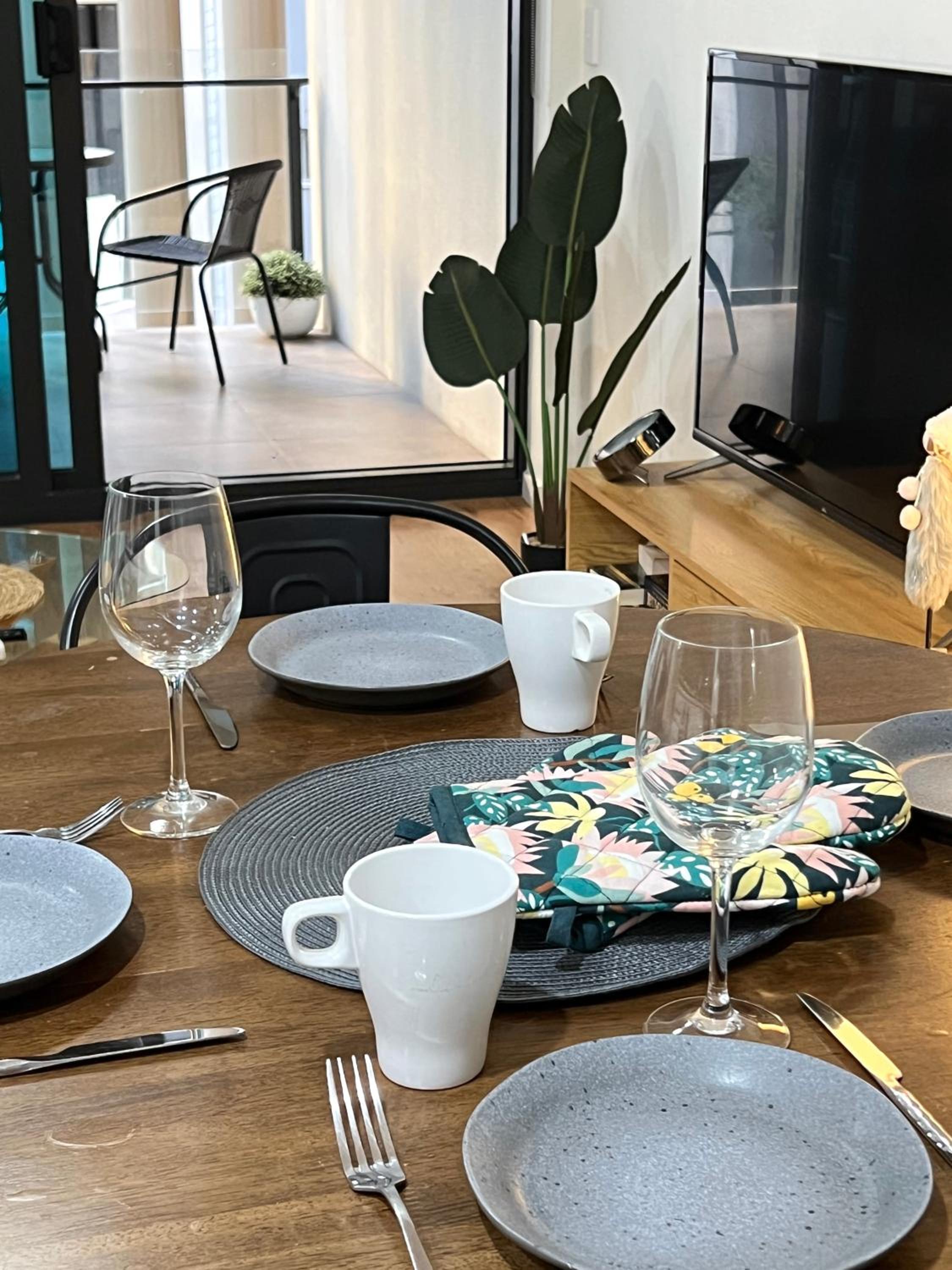 dining