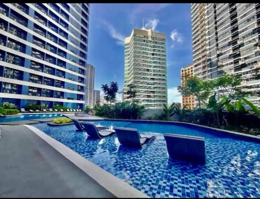 Air Residences Makati