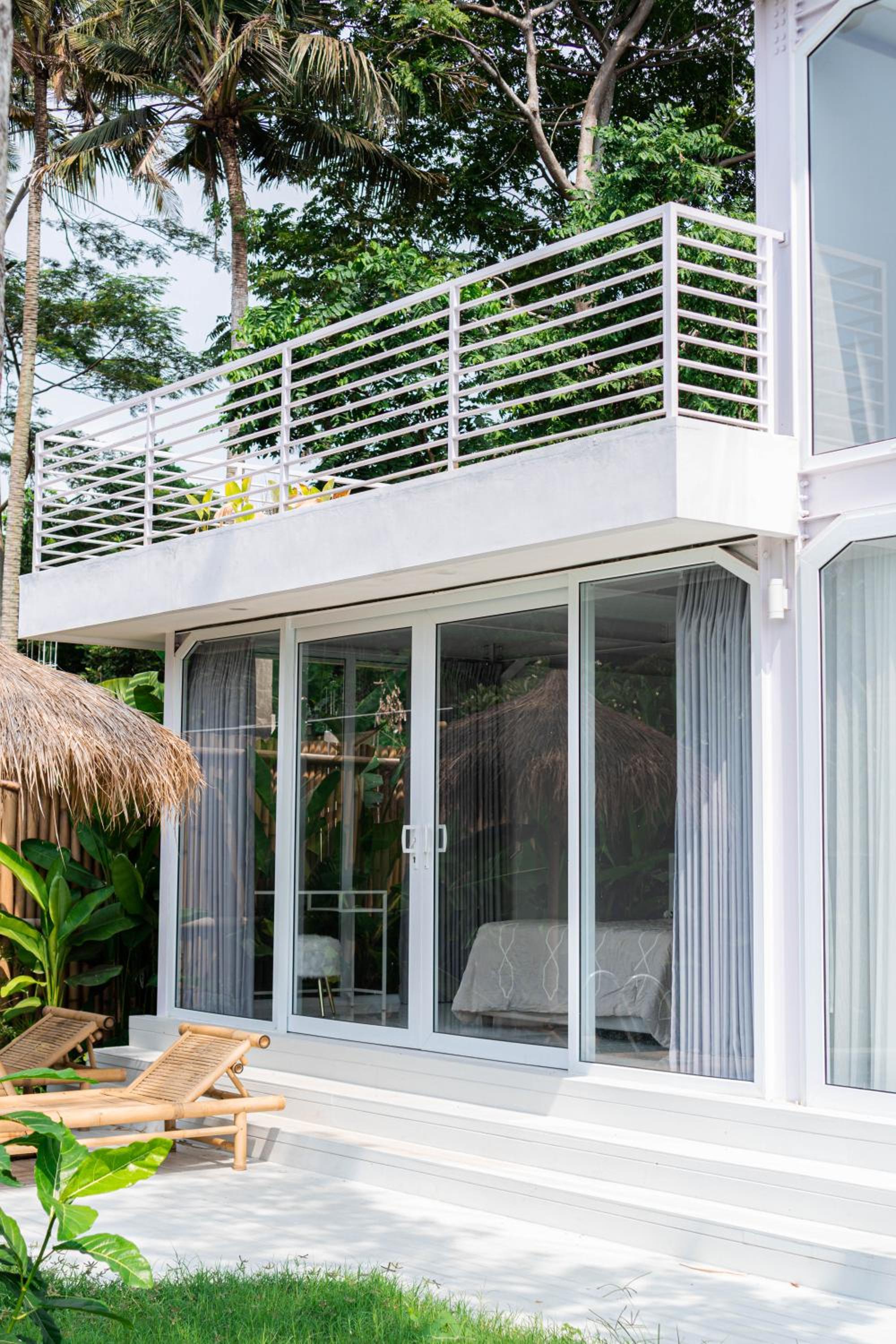 White Villa Ubud by Supala