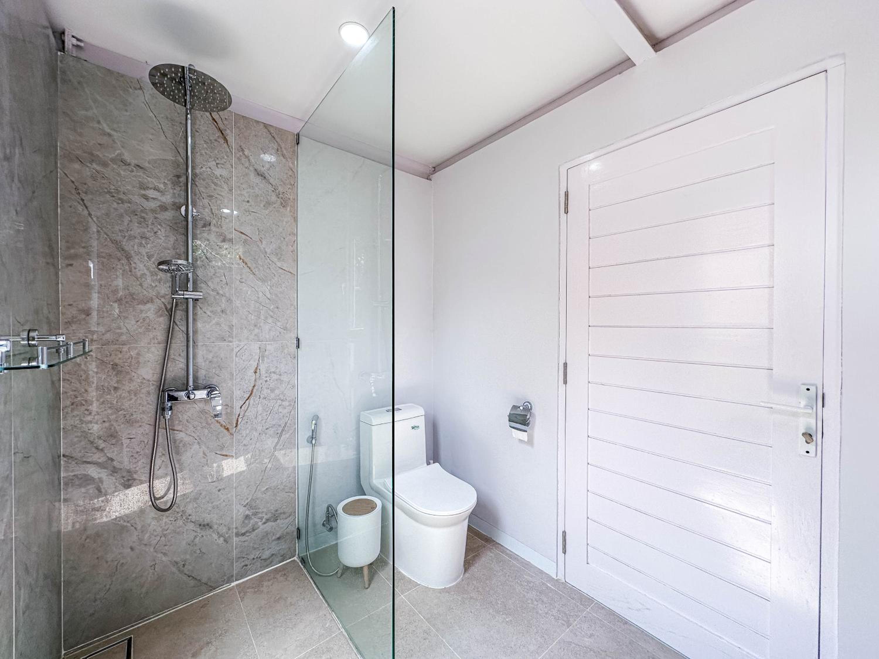 White Villa Ubud by Supala