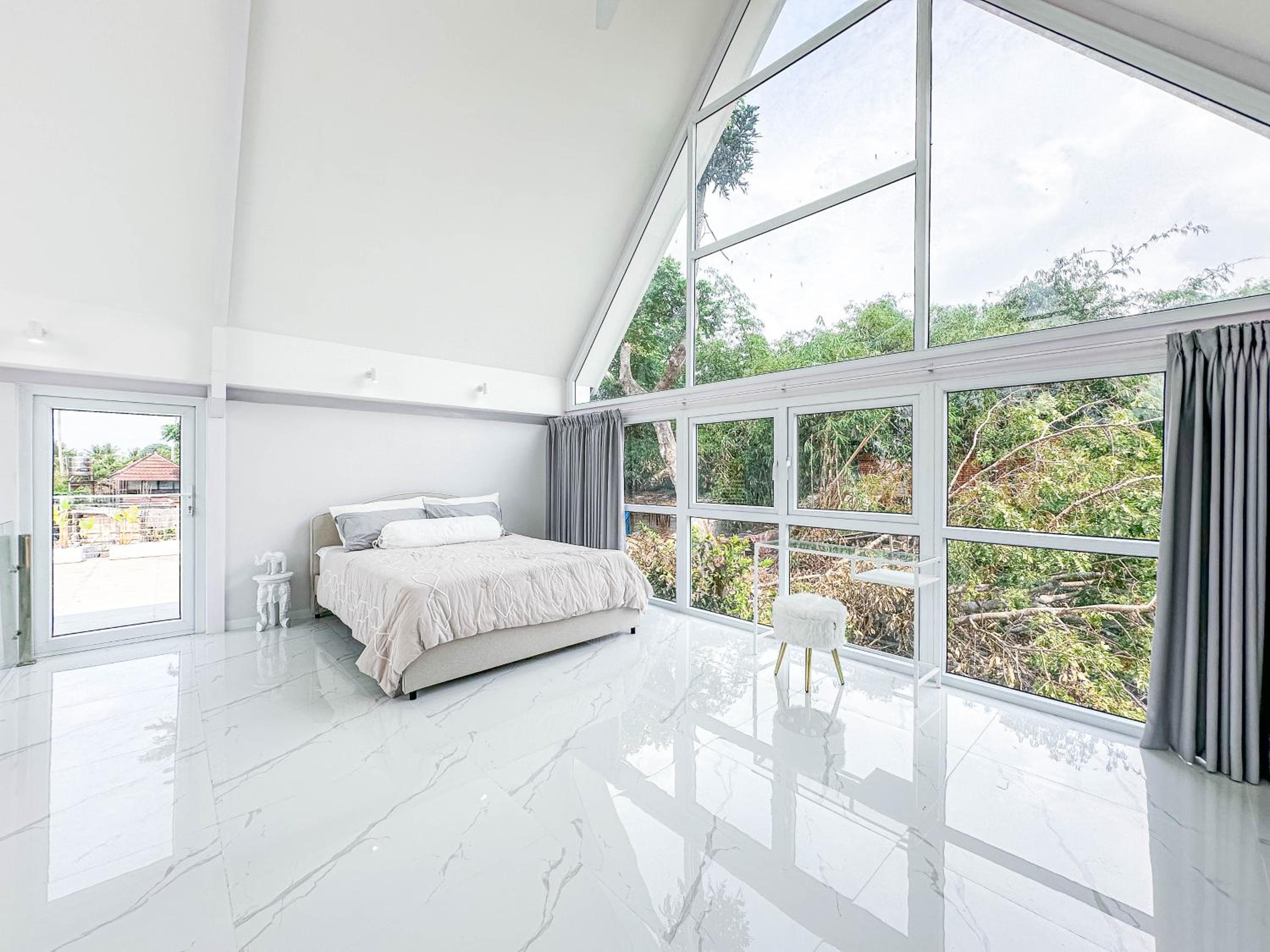 White Villa Ubud by Supala