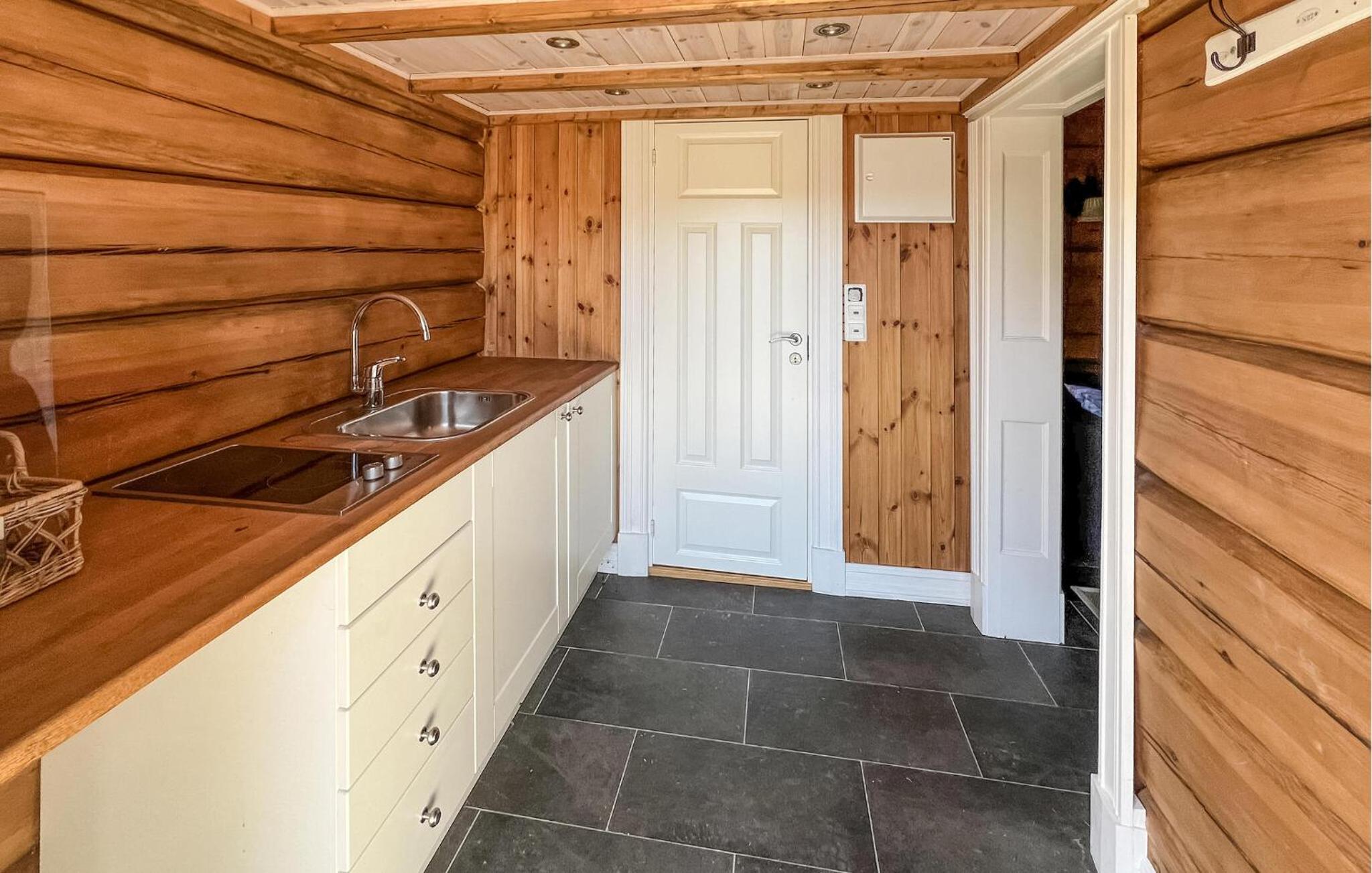 Beautiful Home In Øyer With Wifi
