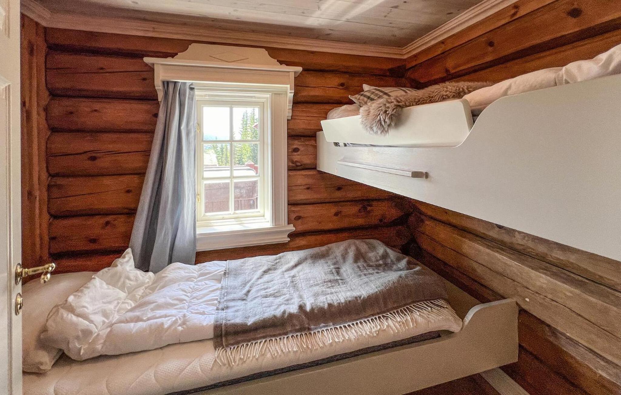 Beautiful Home In Øyer With Wifi
