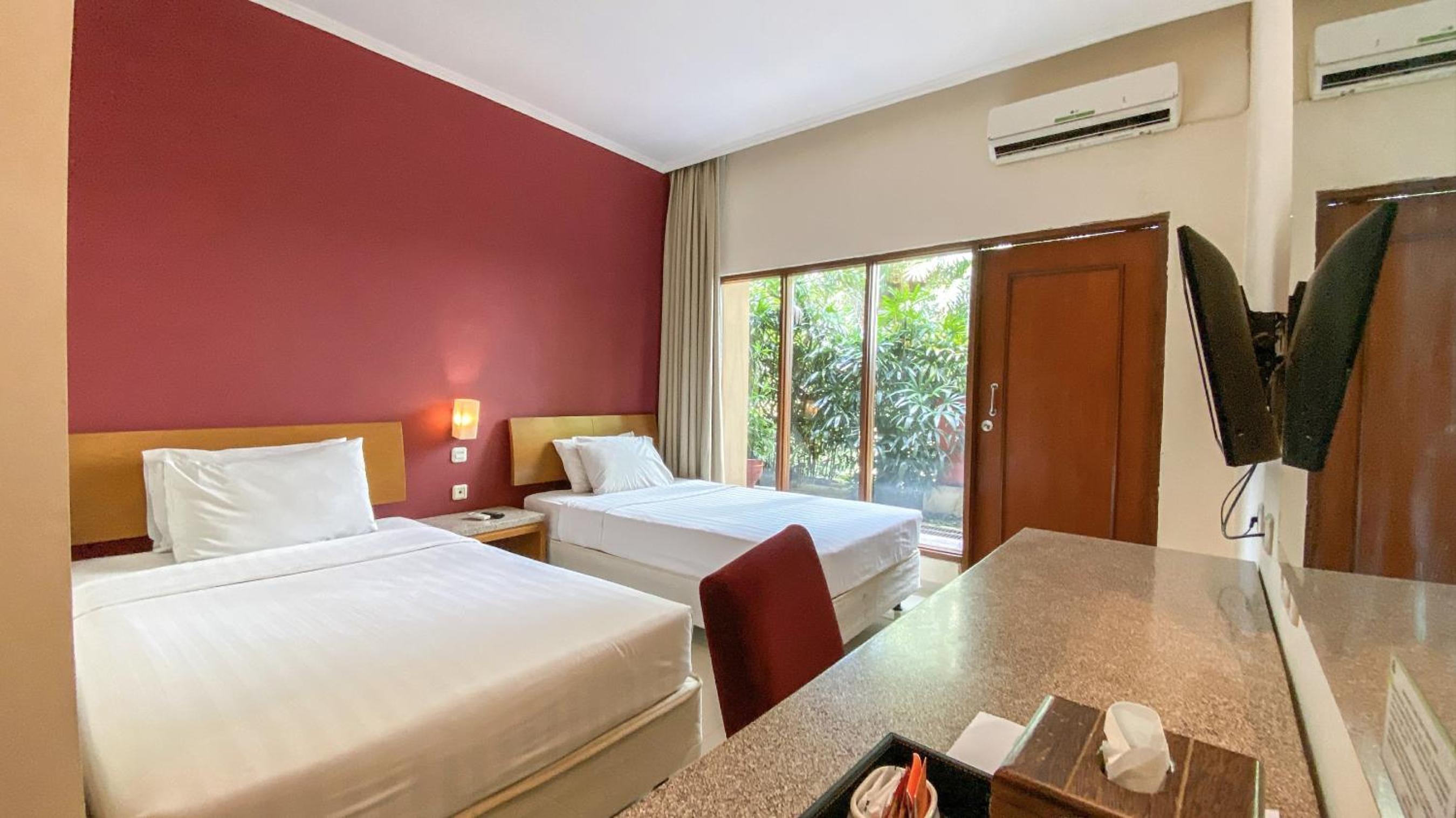 Solo Vacations - Lorin Dwangsa Solo Hotel - Property Image 3