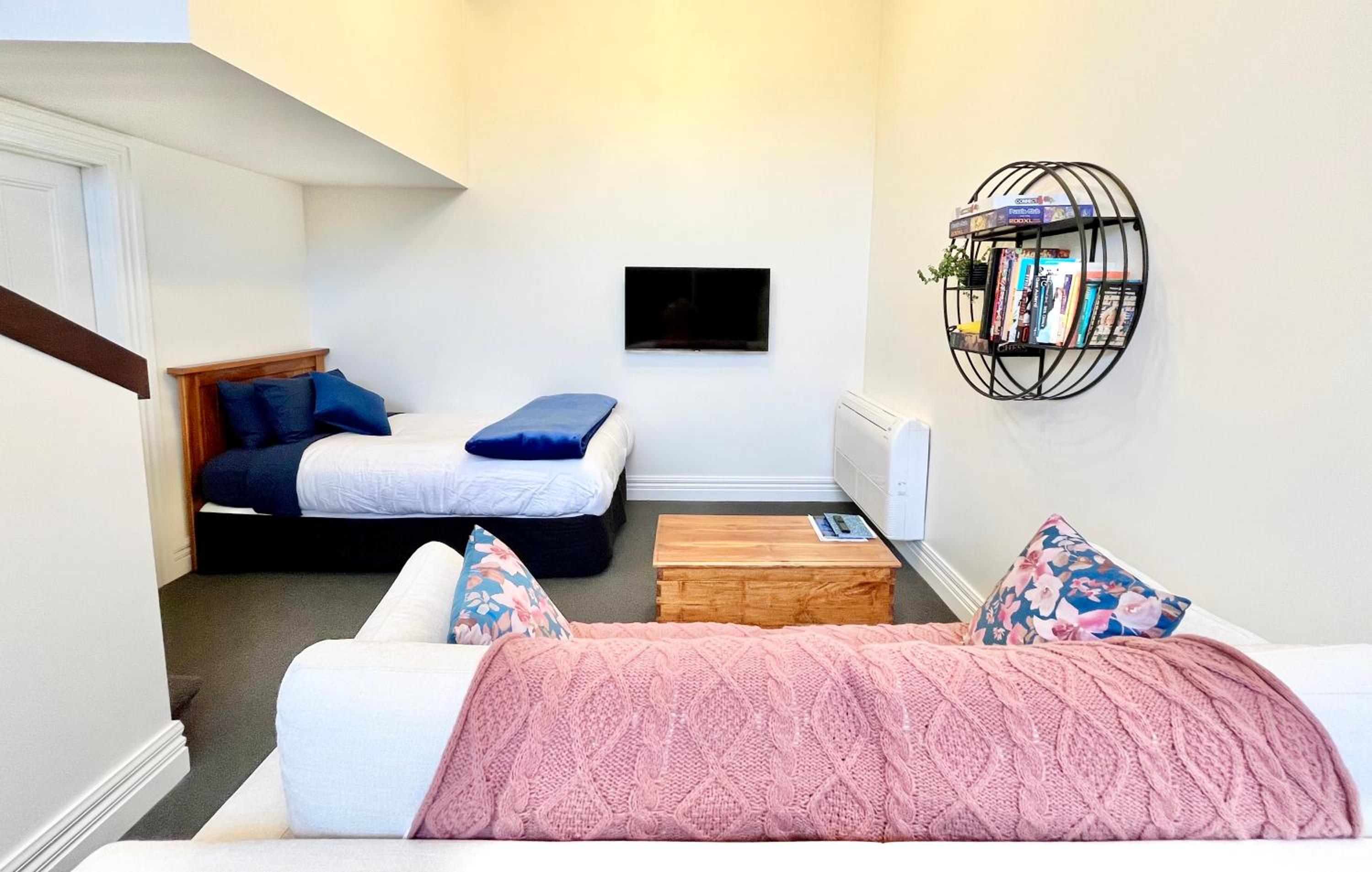 Opoho Heritage Guest Suite view 3
