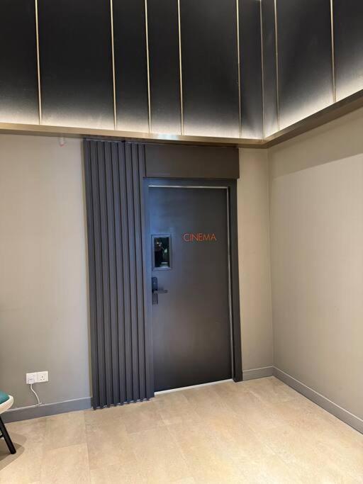 M Vertica Residence