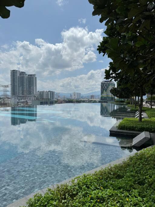 M Vertica Residence