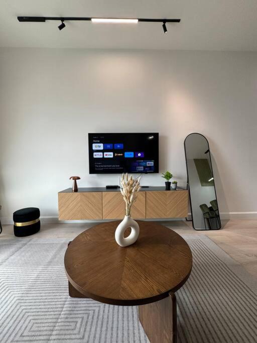 M Vertica Residence