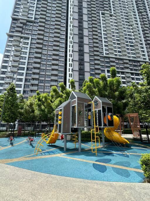 M Vertica Residence