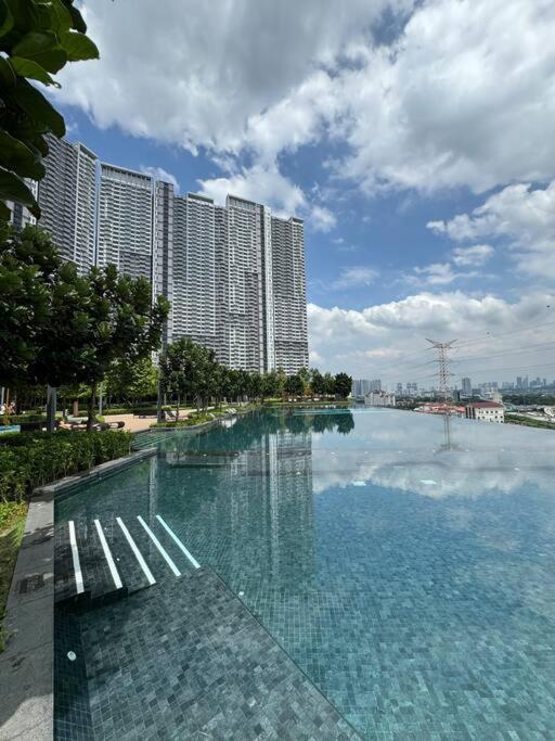 M Vertica Residence