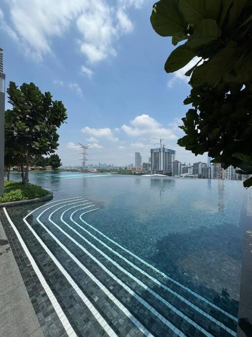 M Vertica Residence