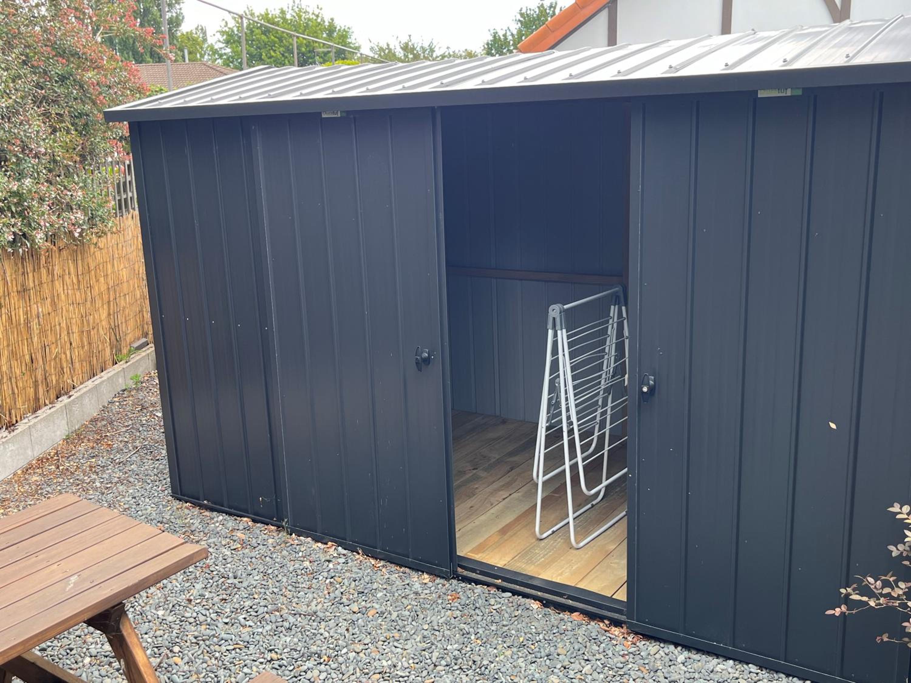 1 Bedroom tiny private home, central location view 3