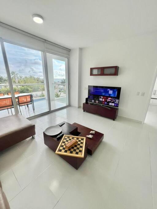 BeachFront Luxury Condo