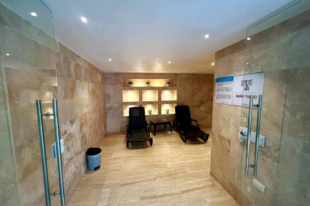 BeachFront Luxury Condo