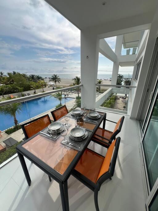 BeachFront Luxury Condo