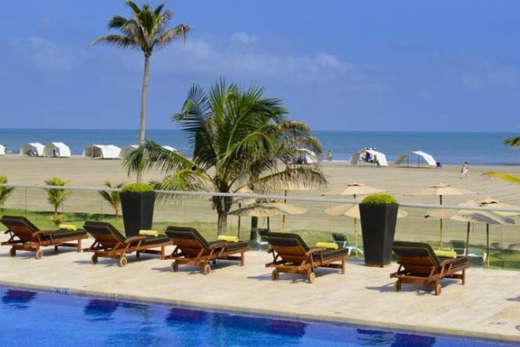 BeachFront Luxury Condo