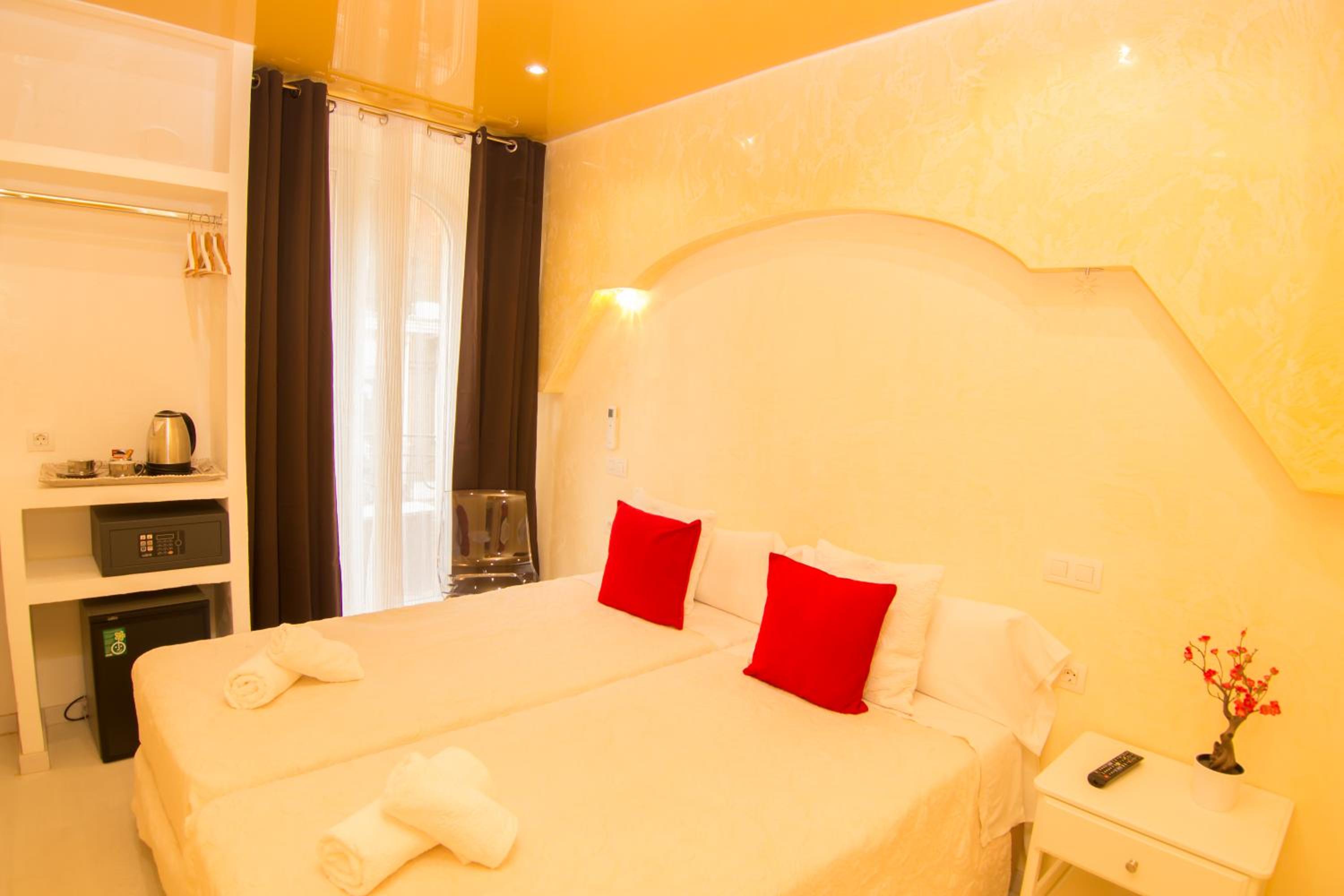 hotel room