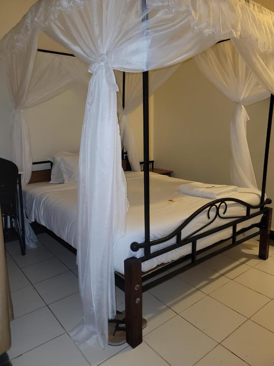 New Urbane Hotel photo 3