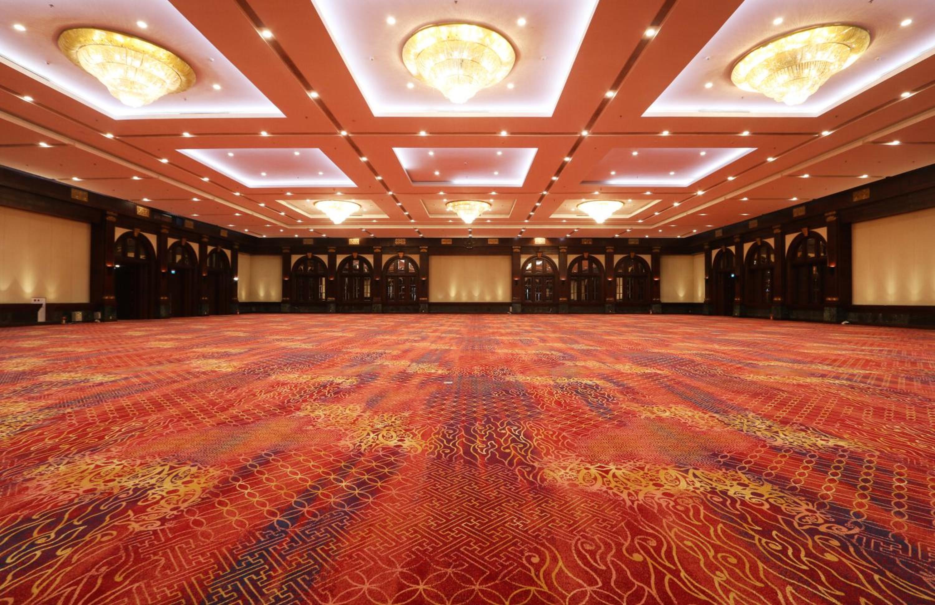 meeting & event spaces