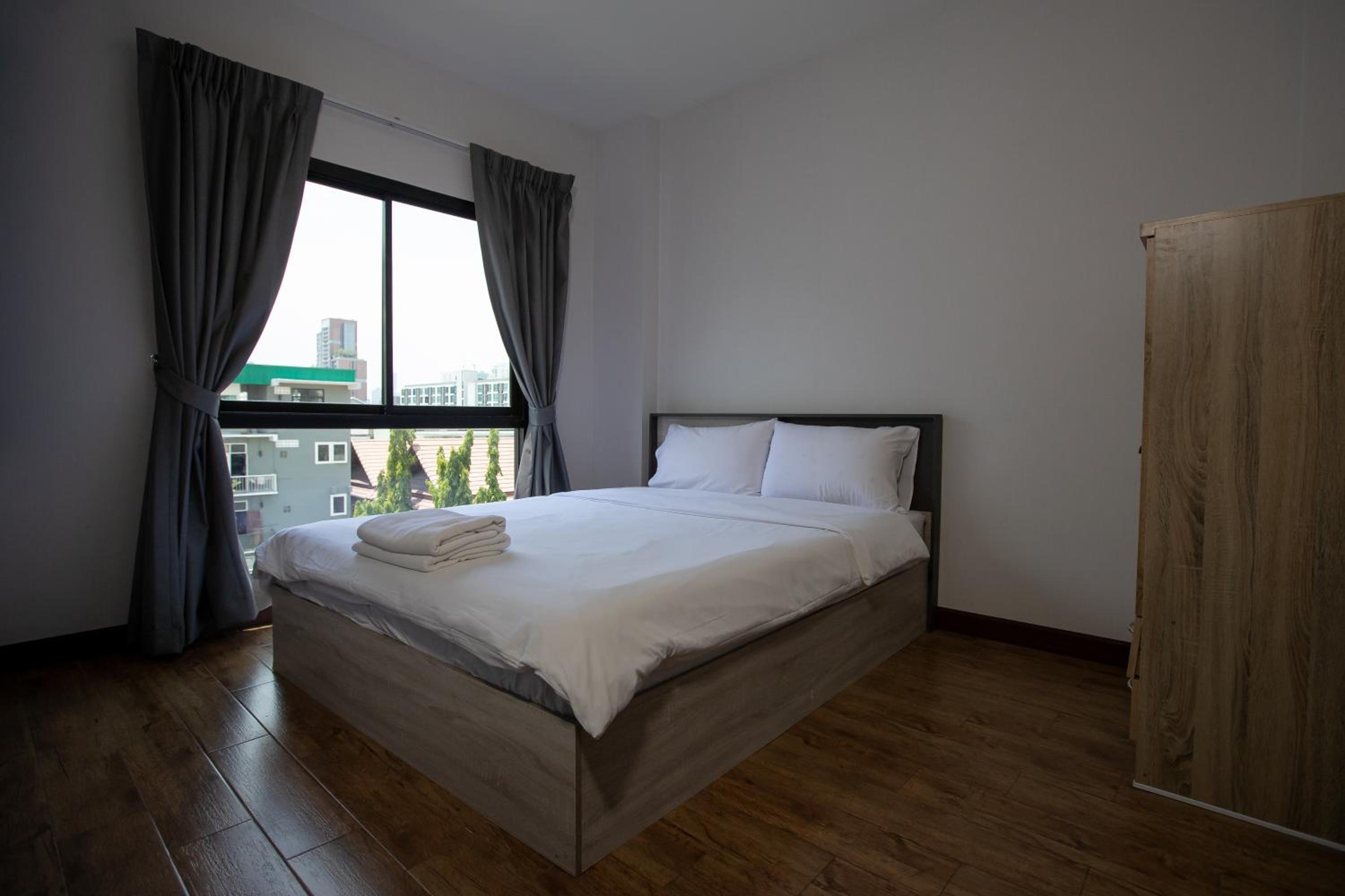 Room 36 service apartment, Bangkok - 2