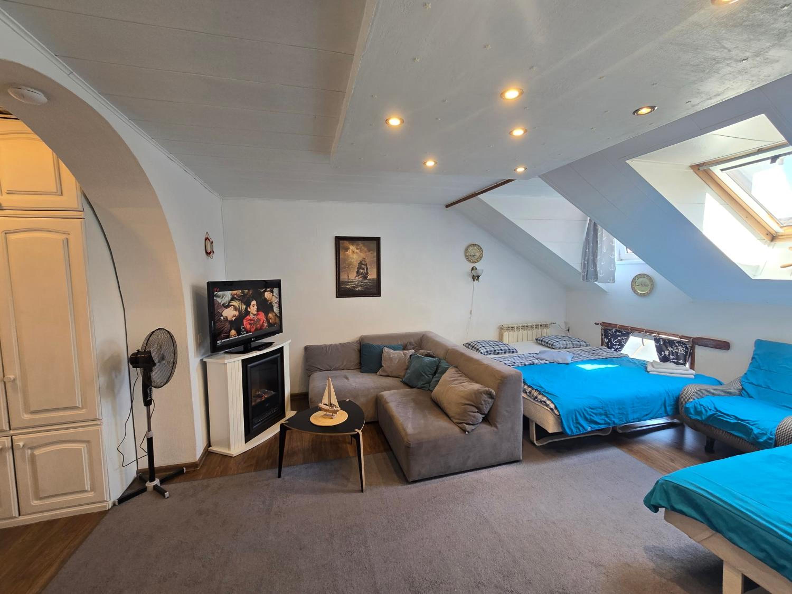 M5 Meridian Apartment