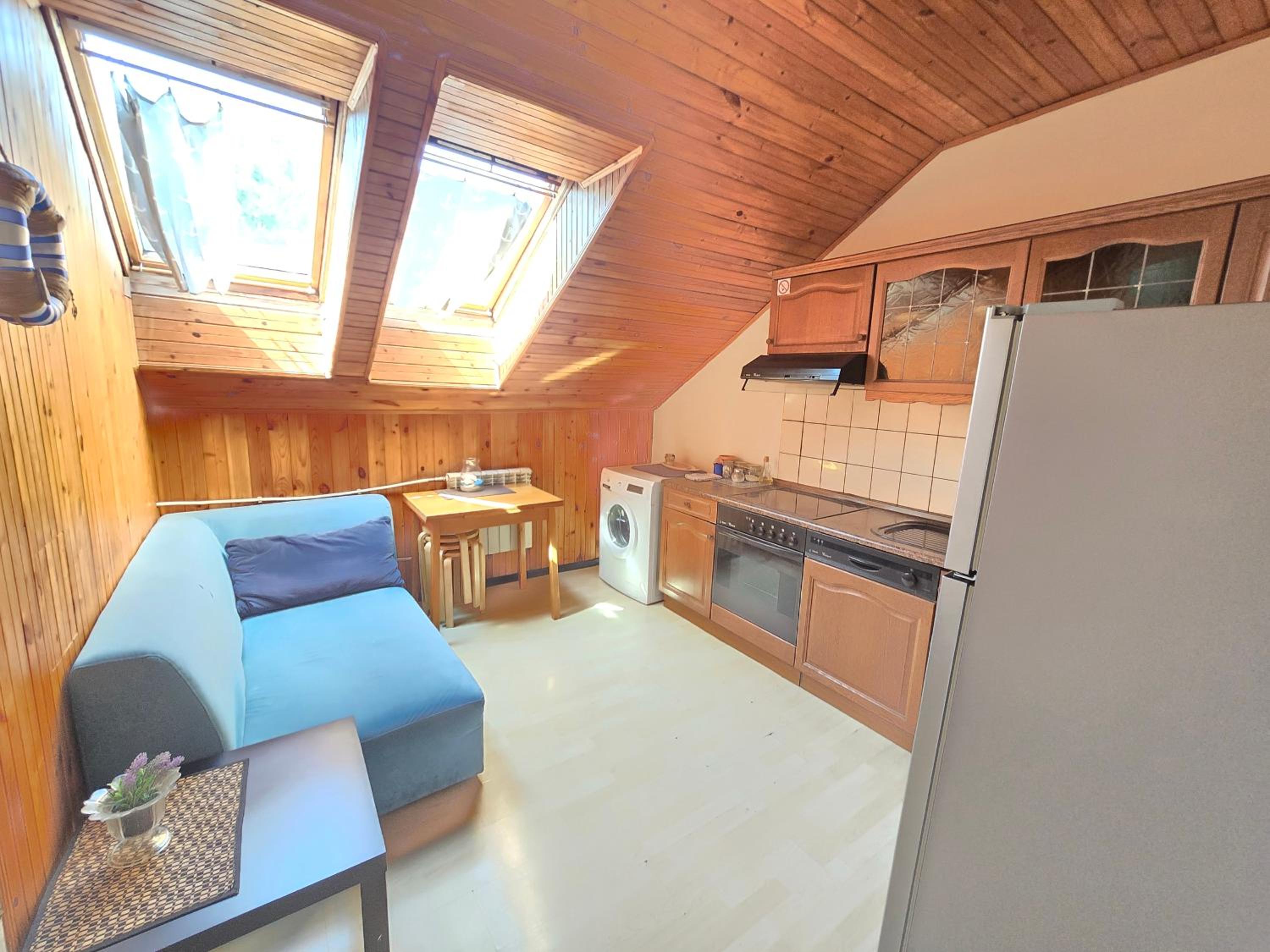 Meridian Apartment