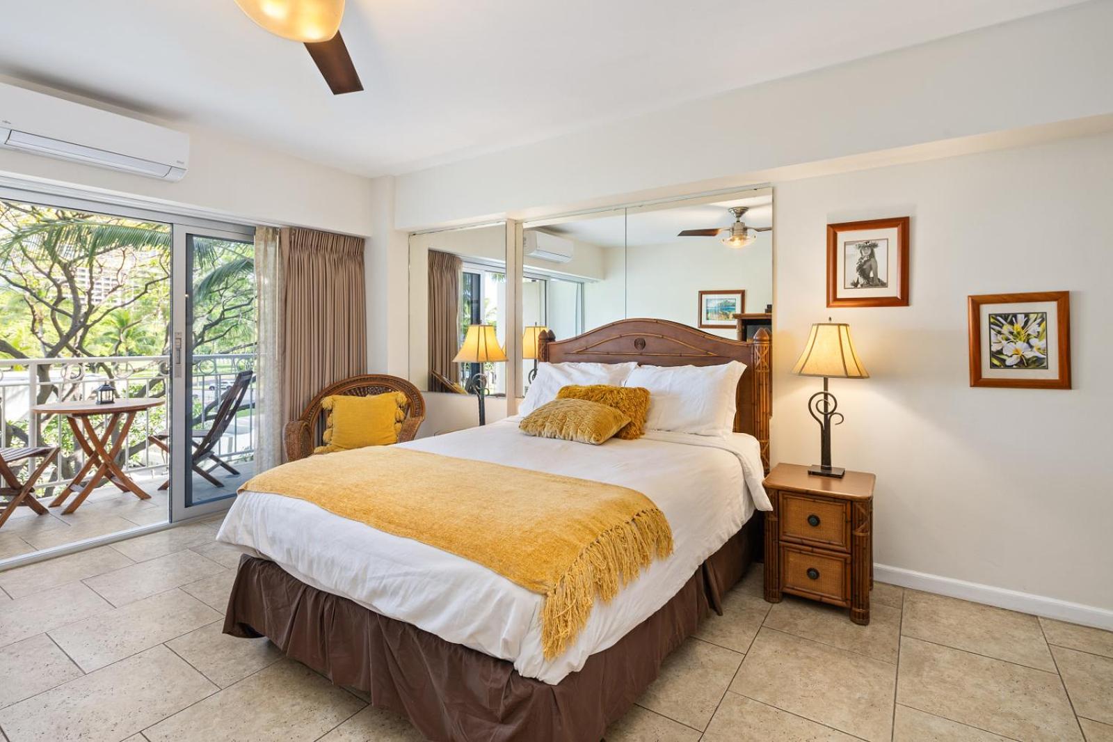 Waikiki Shore Beachfront view 5