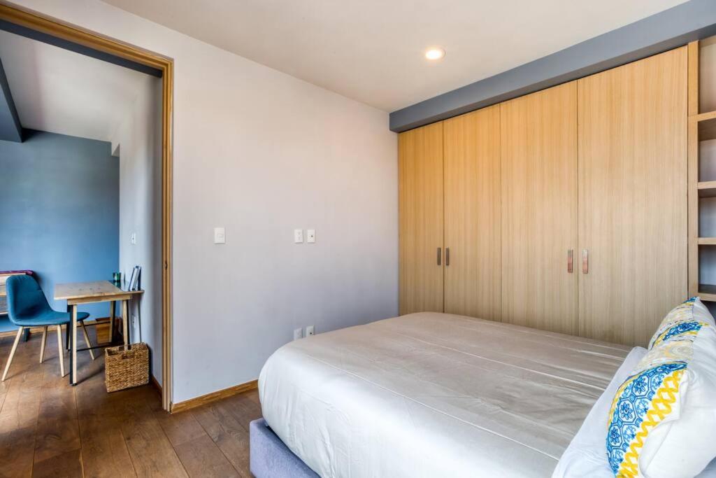 Chic Condesa Apt - Private Rooftop & Home Office photo 4