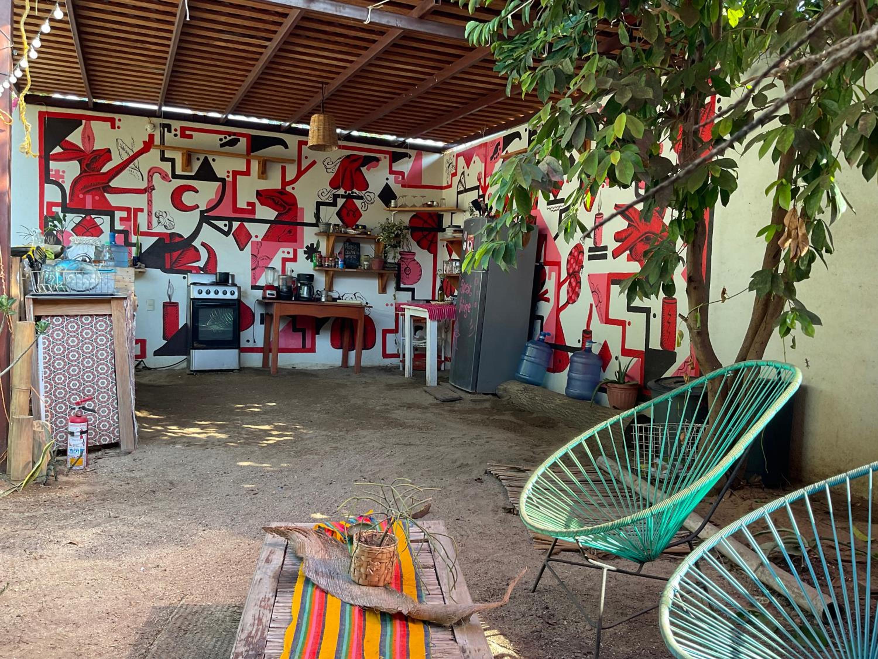 Photo 8
