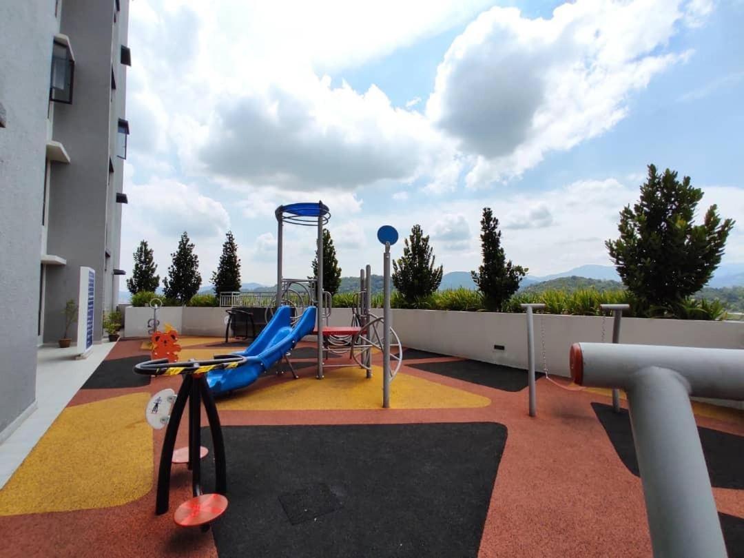 Ayuman Suites, Gombak with KL City View