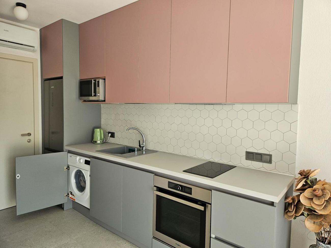 Serenade apartment