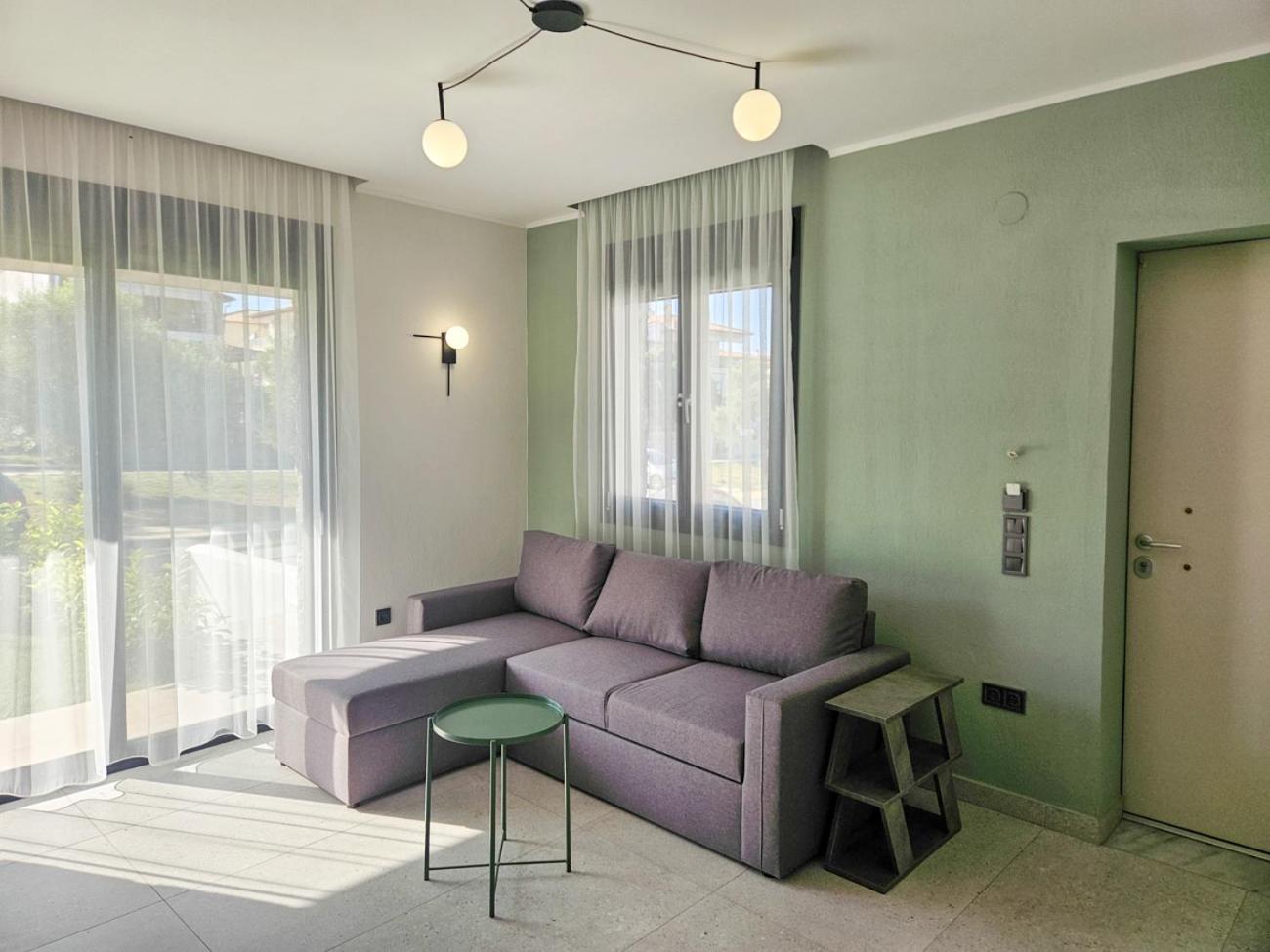 Serenade apartment