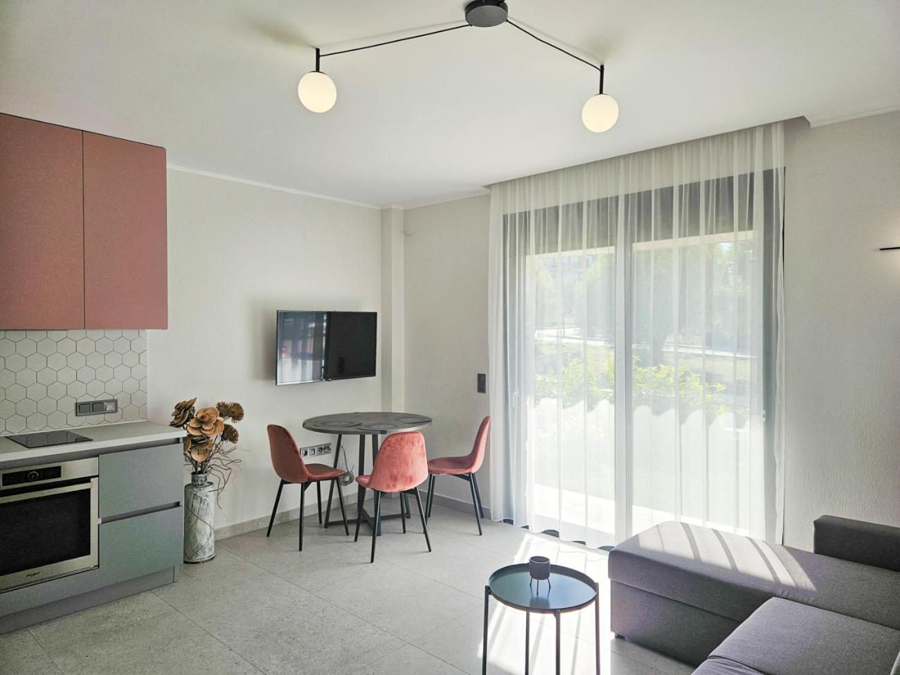 Serenade apartment
