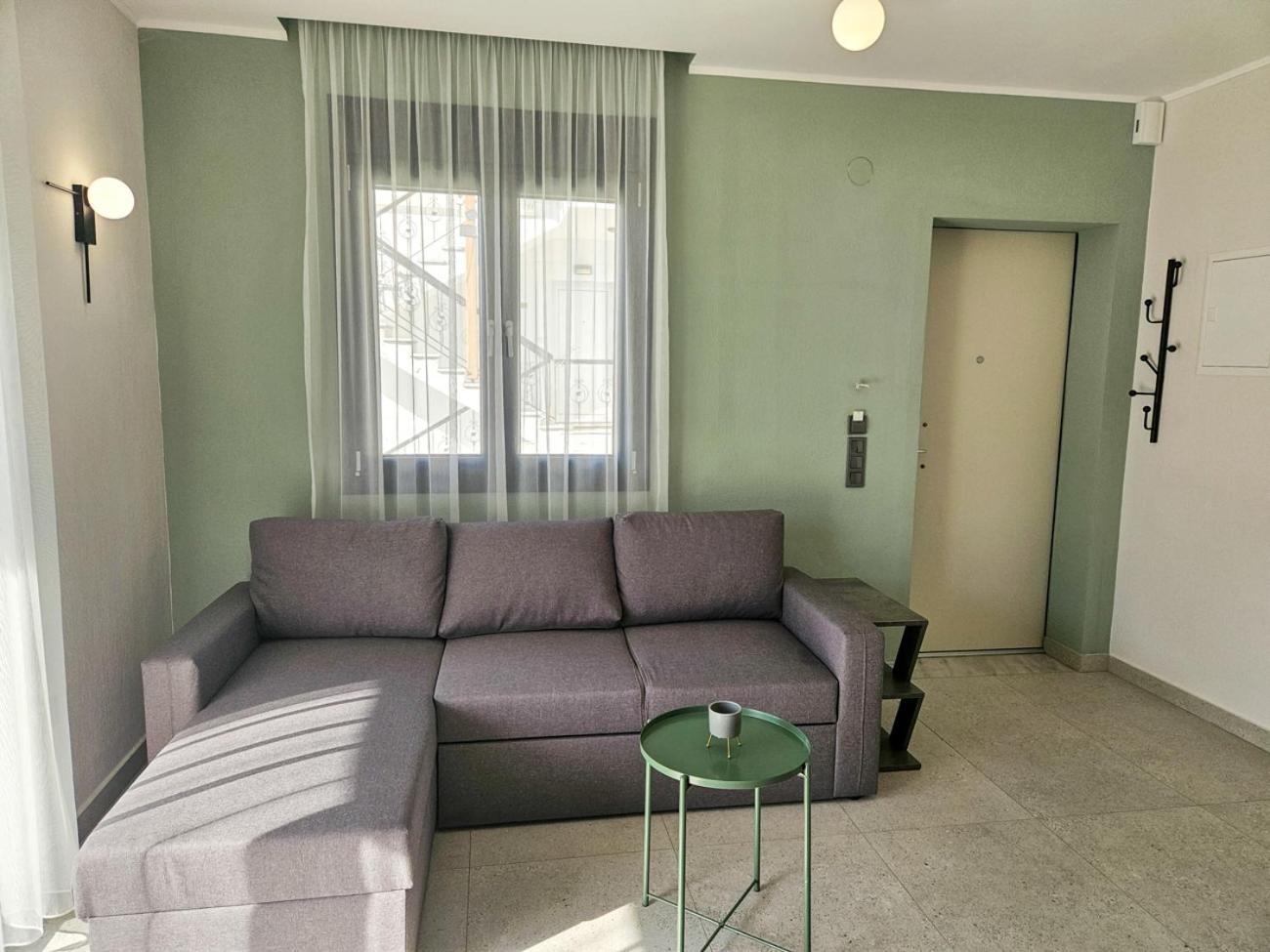 Serenade apartment
