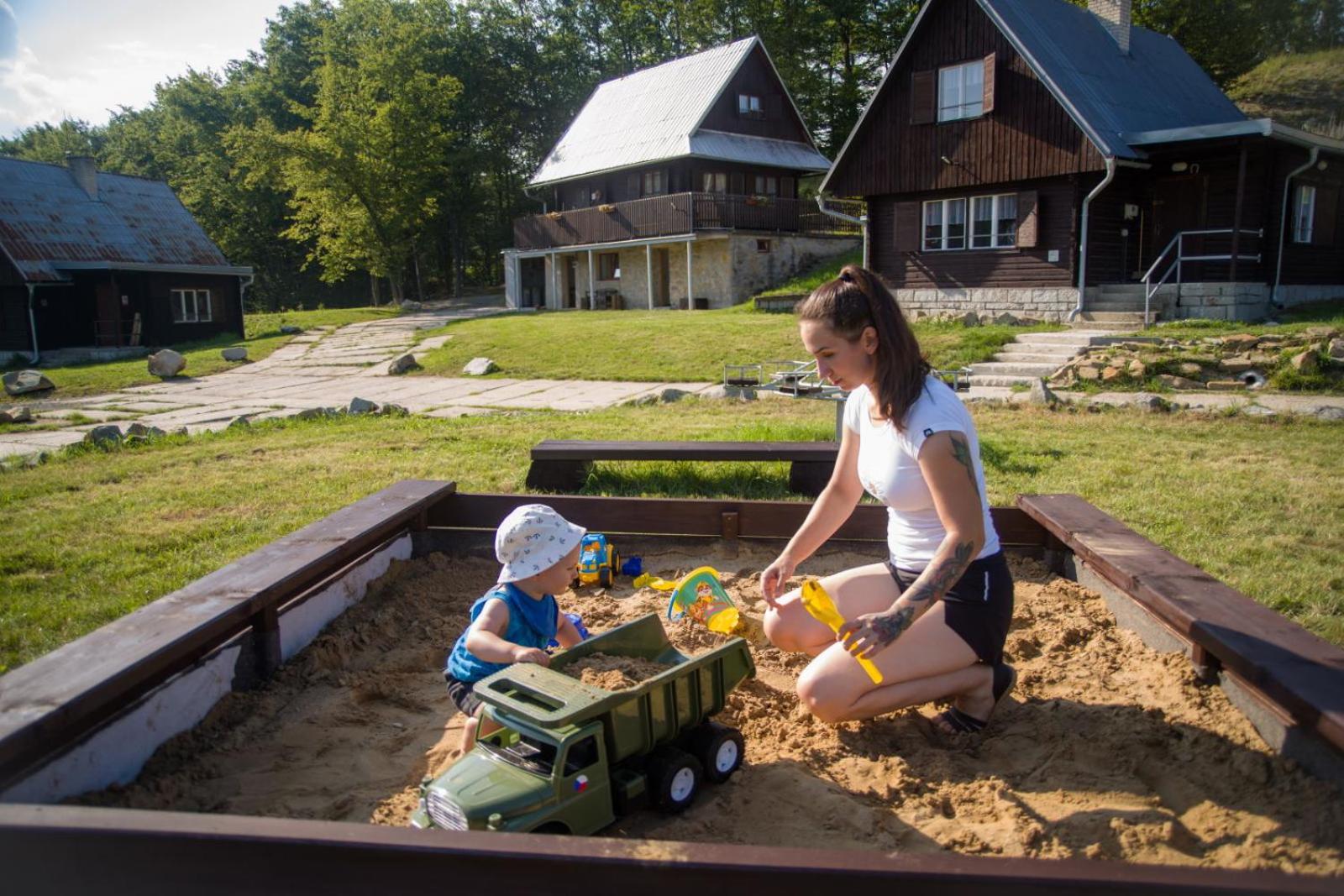 Rodinné chaty MORAVANPARK - Ubytování v srdci Valašska