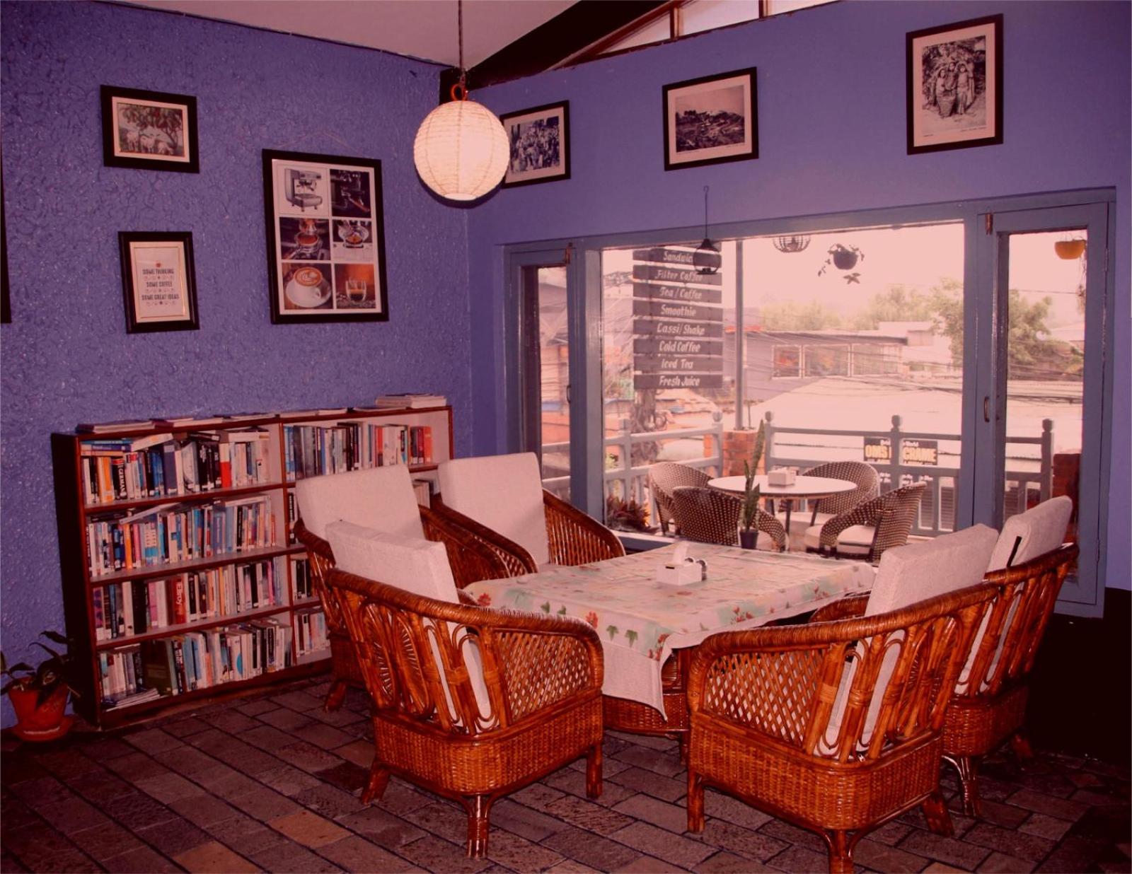 3 Sisters Guest House - Pokhara view 3