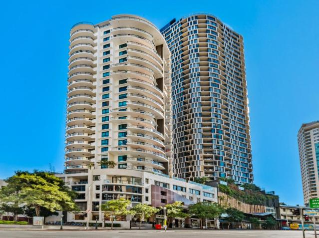 City view Rooms in shared apartment